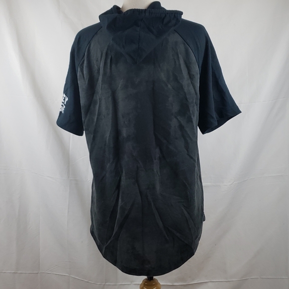 Disney mickey mouse t shirt hoodie size medium - Picture 4 of 6